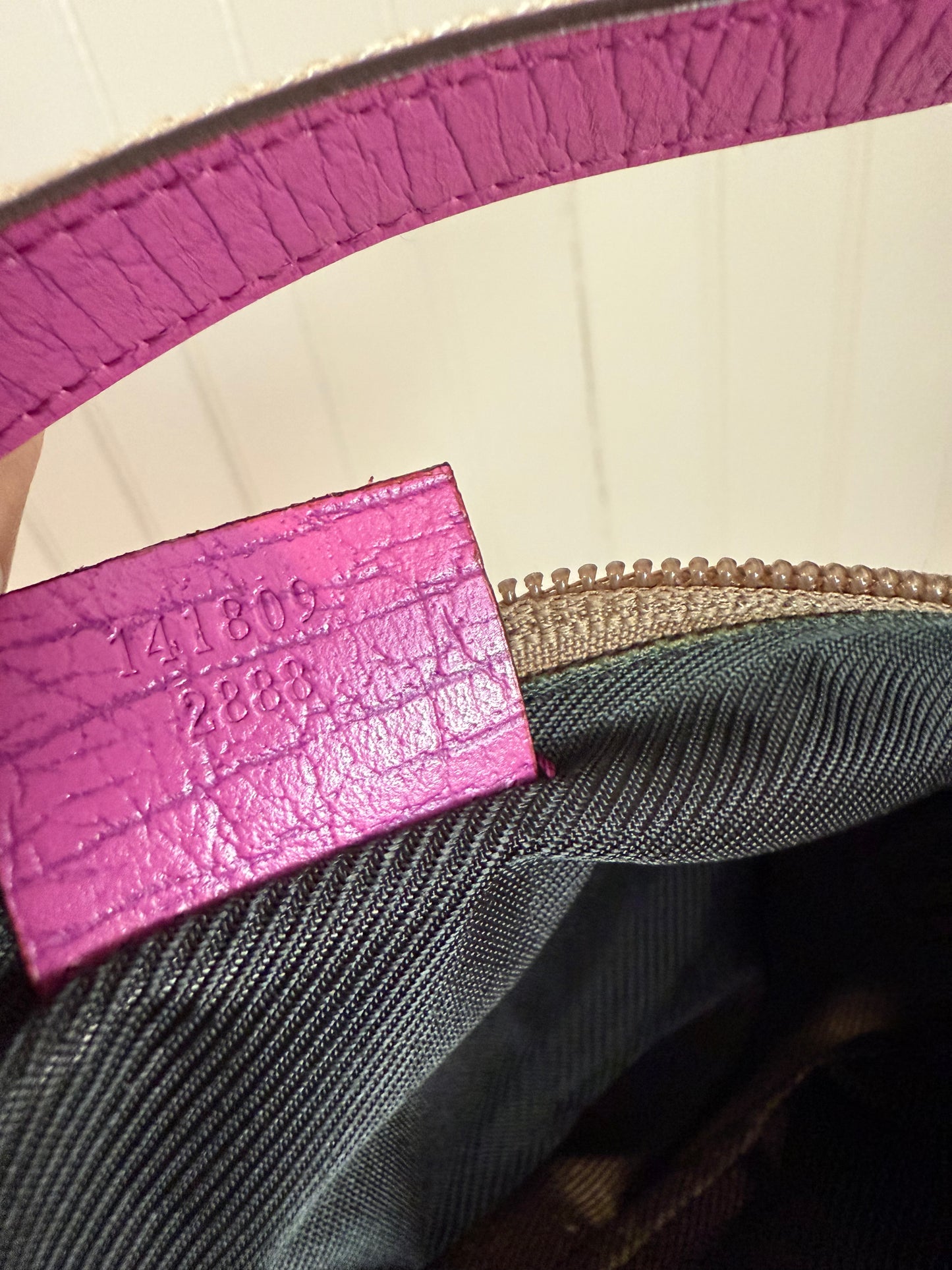 Gucci Shoulder Bag