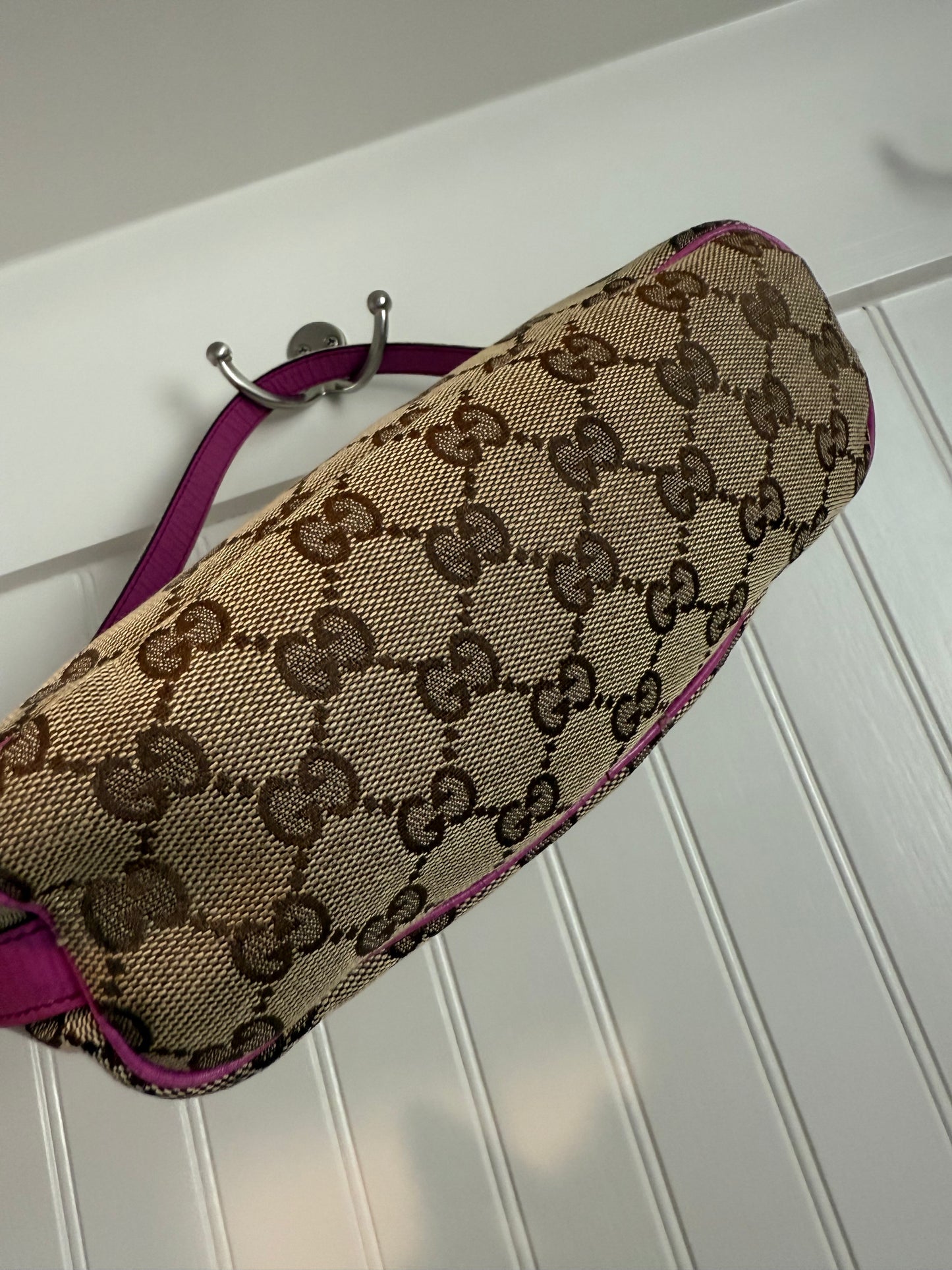 Gucci Shoulder Bag